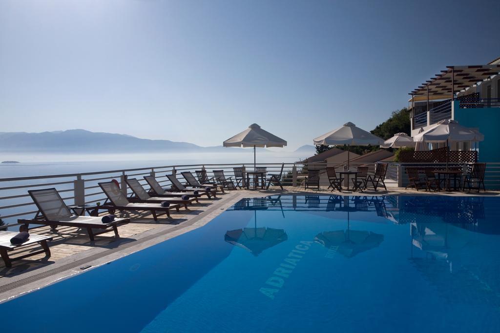 Adriatica Hotel Nikiana Dış mekan fotoğraf